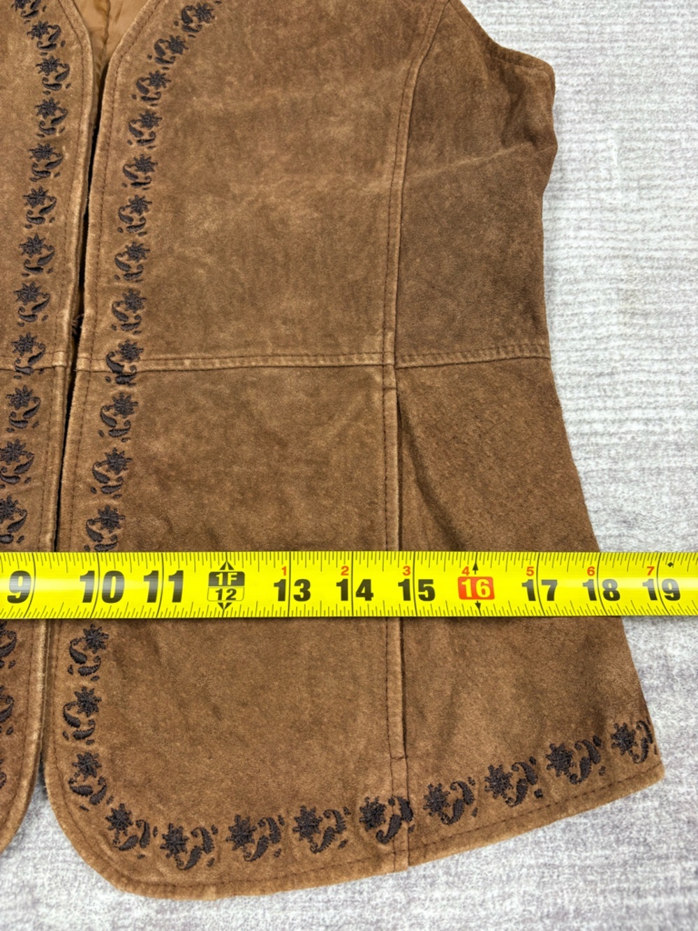 VTG Dark Brown Suede Leather Embroidered Vest Sz M Fairy Coachella Renaissance - Picture 6 of 11